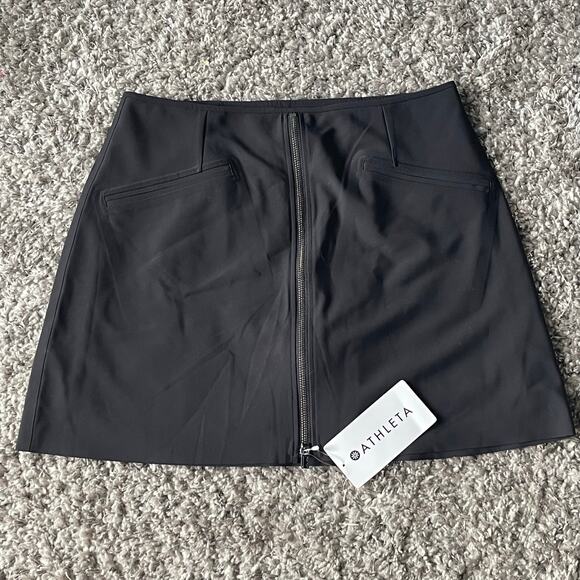 NEW Athleta Stellar Skort Zip Front Athletic Skirt Size Medium - Picture 2 of 5
